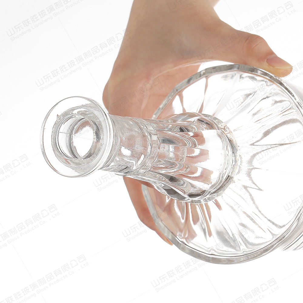 500ml 750ml Glass Empty Bottles Liquor Wine Gin Whisky Vodka Glass Bottle With Cap