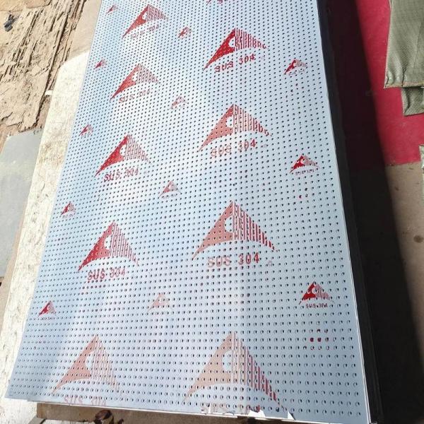 Buy cheap Perforated Stainless Steel Metal Sheet Plate SUS304 SUS316L SUS310S SS Sheet With Holes from wholesalers