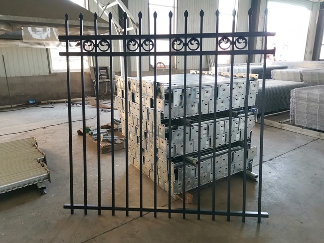 h3000mm Tubular Decorative Aluminium Fencing