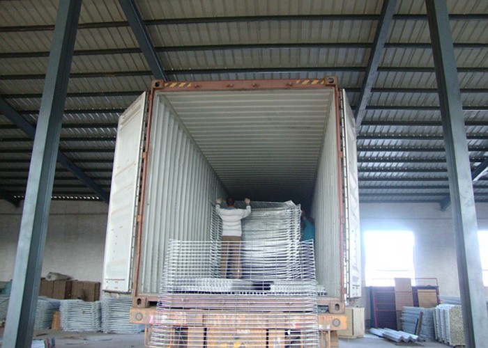 Roll Top And Bottom Welded Brc Mesh Fencing Installation Simple And Easy