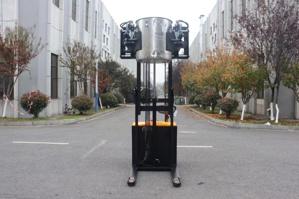 Electric Stacker With Gripping Barrel Clamping Weight 300 KG Lifting Height 2