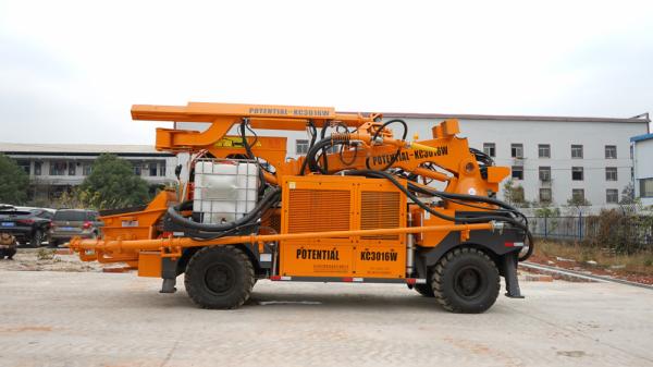 Buy cheap Double Pump Shotcrete Machine , Concrete Spraying Equipment Robotic KC3016W from wholesalers