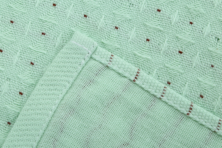 Adult Square Bath Towel Made of Pure Cotton Double Gauze 70*140cm Soft and Fluffy
