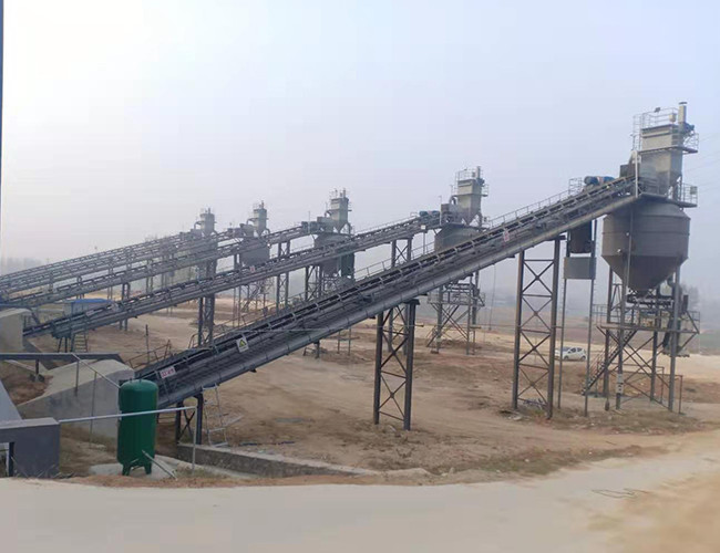 Heat Resistant Inclined Belt Conveyor Stainless Steel Carbon Steel Climbing