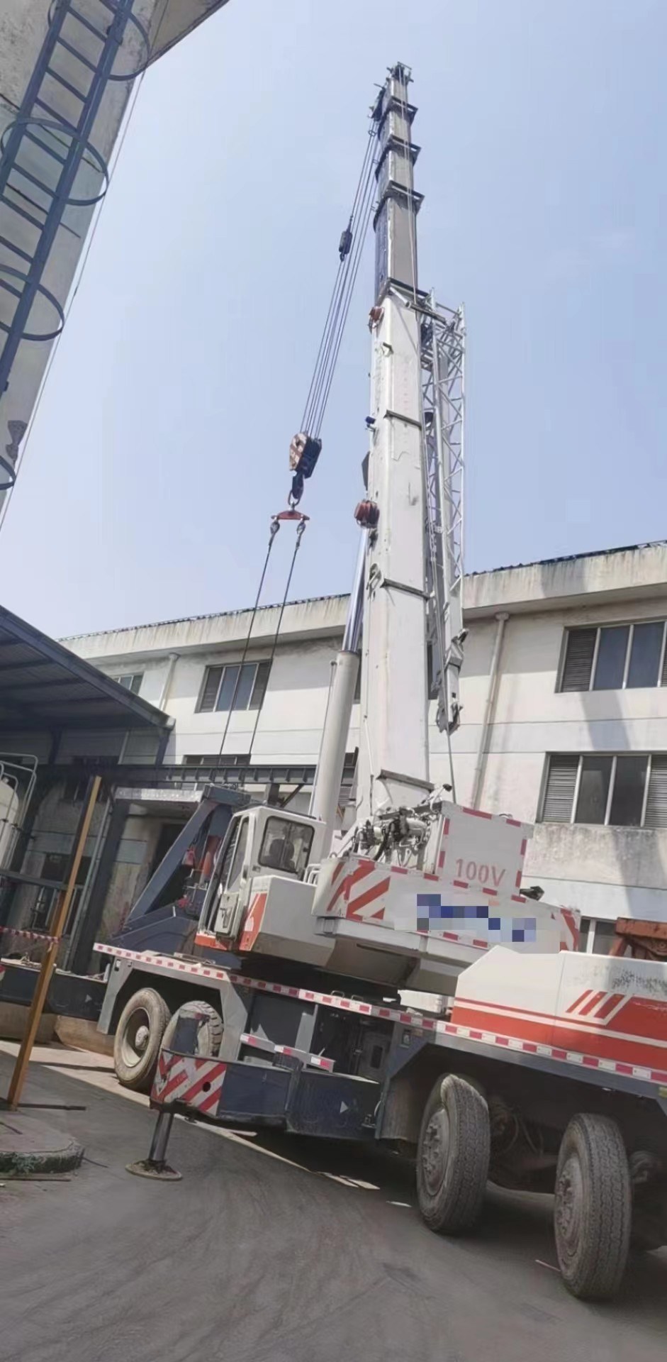 2011 Zoolmlion 70ton Mobile Crane Used Truck Crane