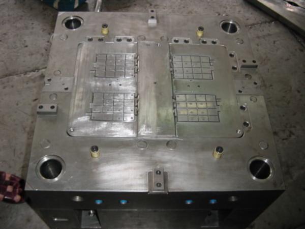 Buy cheap H13 H718 Household Mould Plastic Injection Shell Cold Runner LKM Standard from wholesalers