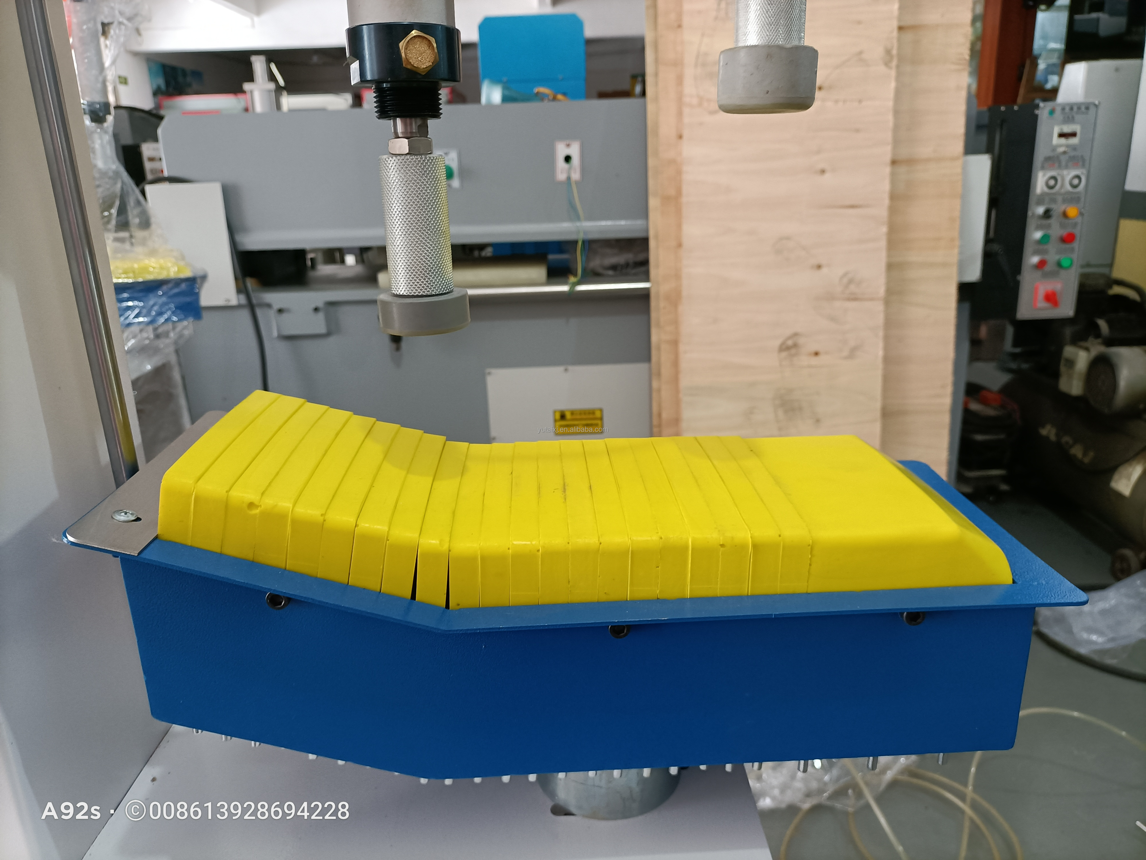 Pneumatic Shoe Sole Press Machine Industrial compact and Energy Efficient