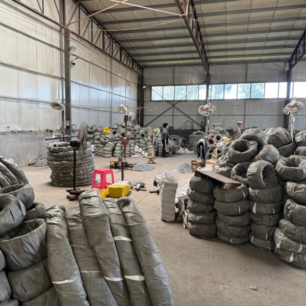Buy cheap PVC Paiting Razor Wire Straight Galvanized Security Barbed Wire from wholesalers