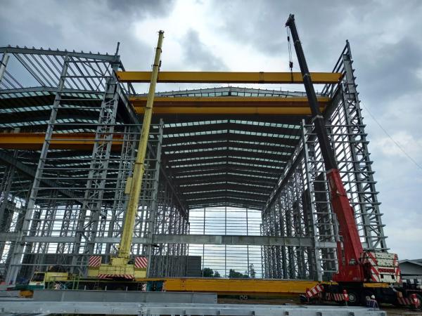 Buy cheap Carbon Steel Frame Commercial Building , Building Structural Steel Beams And Columns from wholesalers