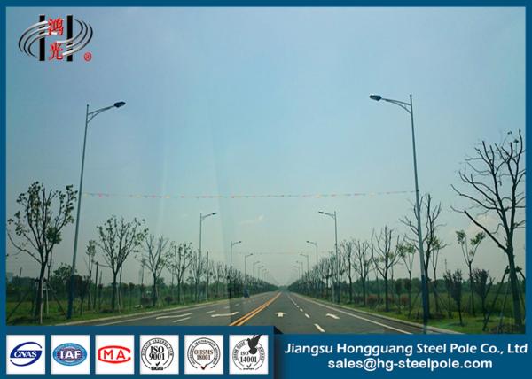 Zinc Coated Single Arm Octagonal Steel Tubular Commercial Light Poles For