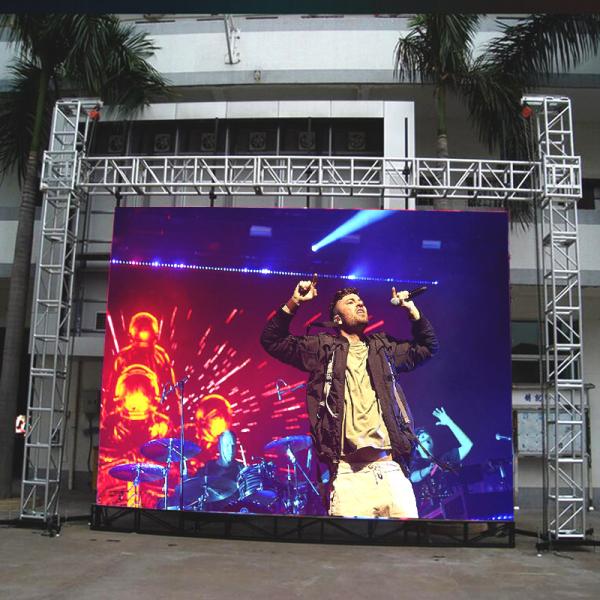 Buy cheap P4mm P5mm Indoor LED Panels , SMD2020 Indoor Full Color LED Display from wholesalers