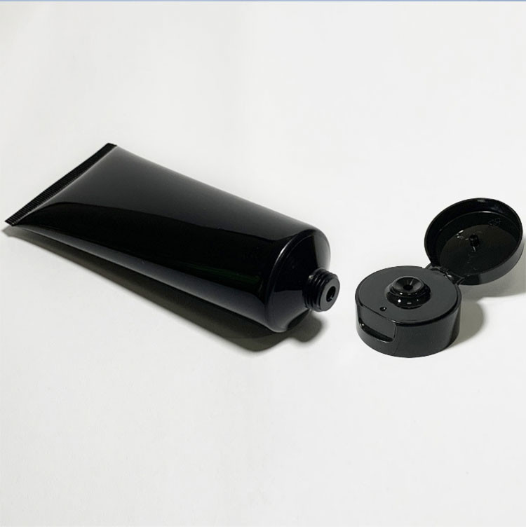 Black PET Plastic Bottle Cosmetic Packaging Tube For Liquid 500ml