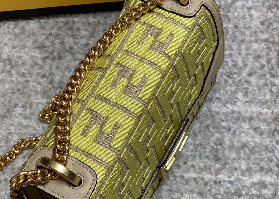 Baguette Bag Classic Luxury Cross-Body Bag Embroider f letters Pattern Underarm Bag
