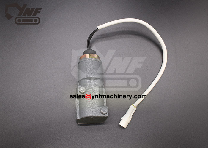 CC135 Excavator Solenoid Valve 426014-03 425464-11 425464-02 Hydraulic Solenoid Valve