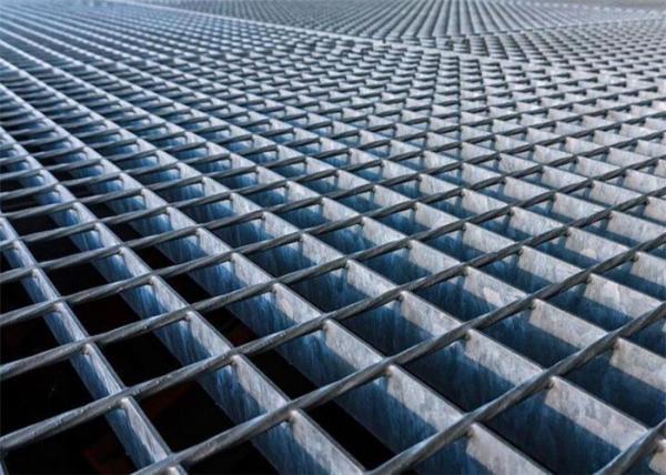 Buy cheap Low Carbon Steel Plain / Serrated Type 0.8mm Steel Walkway Grating For Building from wholesalers