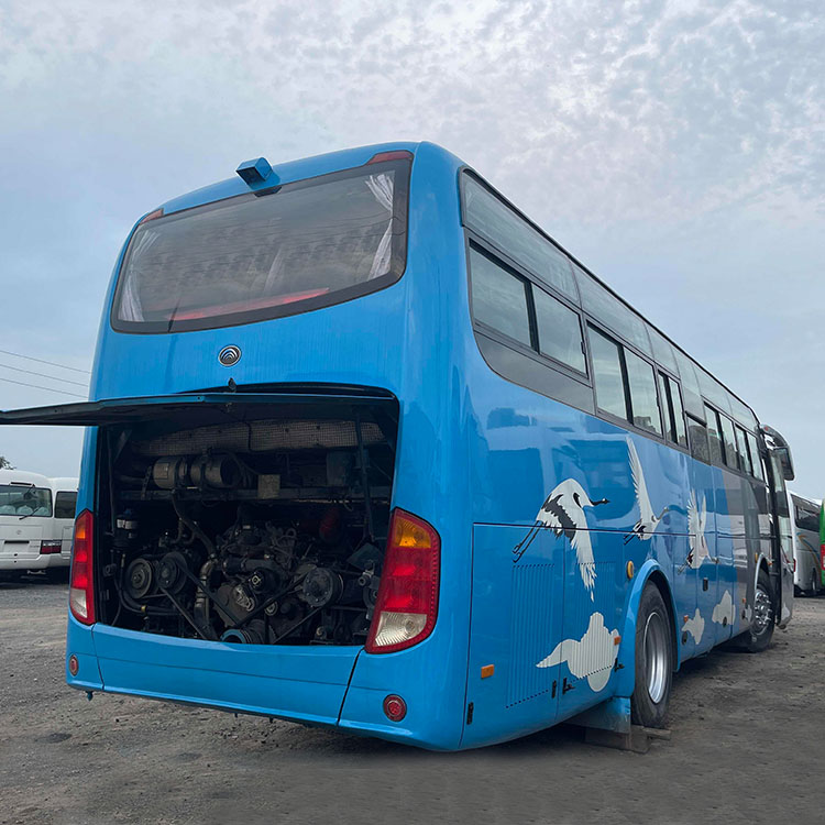 RHD LHD 45-50 Seats Used Yu Tong Luxury City Coach Bus in with 6 8L Engine Capacity