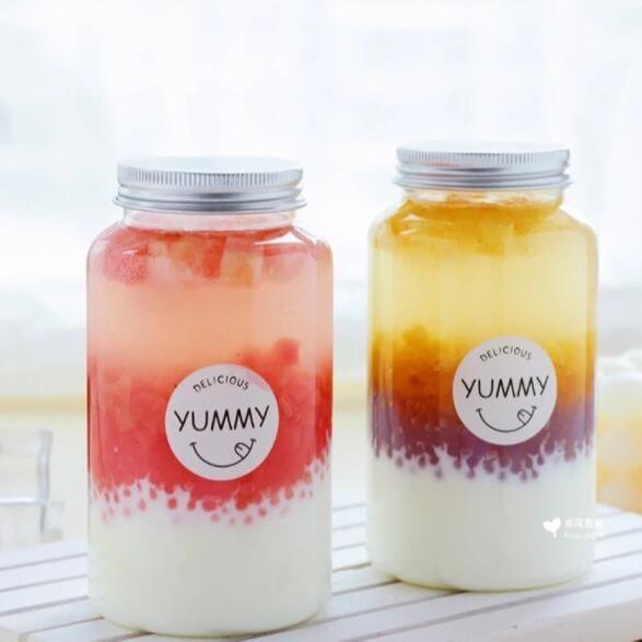 Buy cheap PET 500ml Clear Plastic Bottles With Lids Cylinder Shape Custom Logo from wholesalers