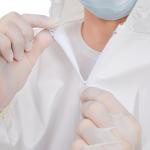 Waterproof Conjoined S-4XL Disposable PP Coverall / Disposable Medical Suit