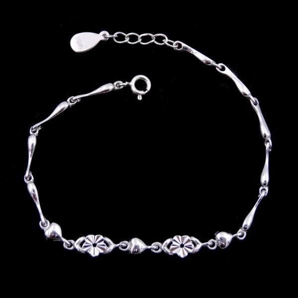 Buy cheap Girls Simple Silver Bracelet Flowers Design / Pure 925 Silver Bracelet Jewelry from wholesalers