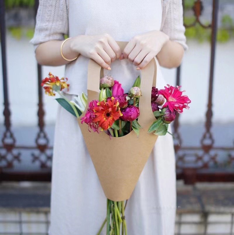 Bouquets Wrapping Brown Paper Bag Flowers Mother's Day Gift