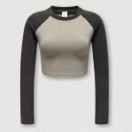 Autumn and Winter American Retro Color Contrast Long Sleeve Short Women′s T