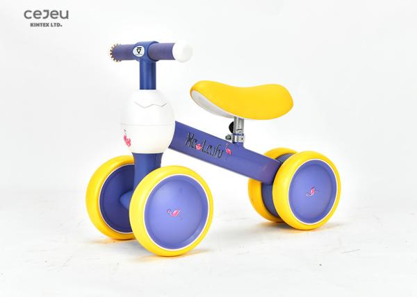 No Pedals Foot To Floor Ride On Car 3.6KG 520*240*410mm Three Wheels Baby