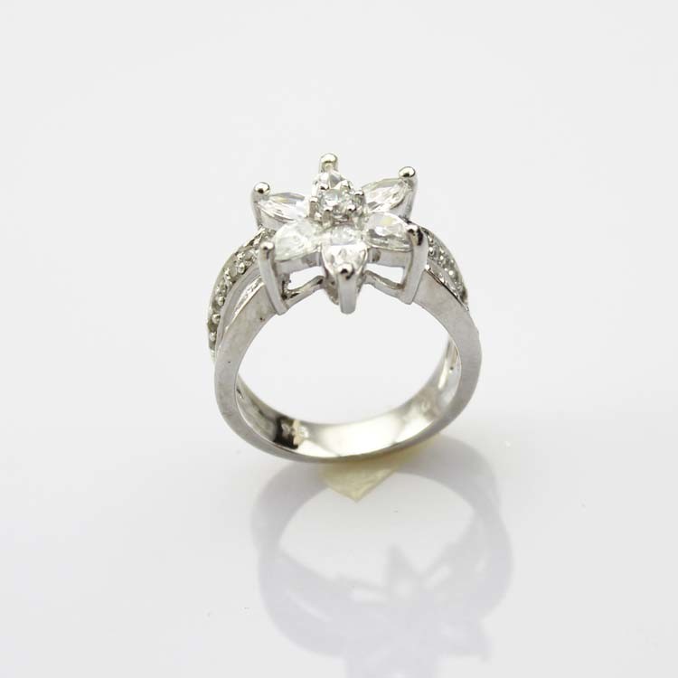 Designer Jewelry Sterling Silver with Yellow Cubic Zircon Flower Gemstone Ring （R0012）