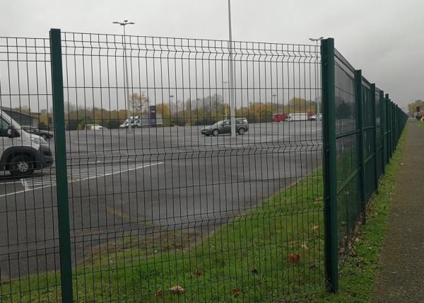 Buy cheap 3d Curved Welded Peach Post V Mesh Security Fencing 1030mm Height from wholesalers