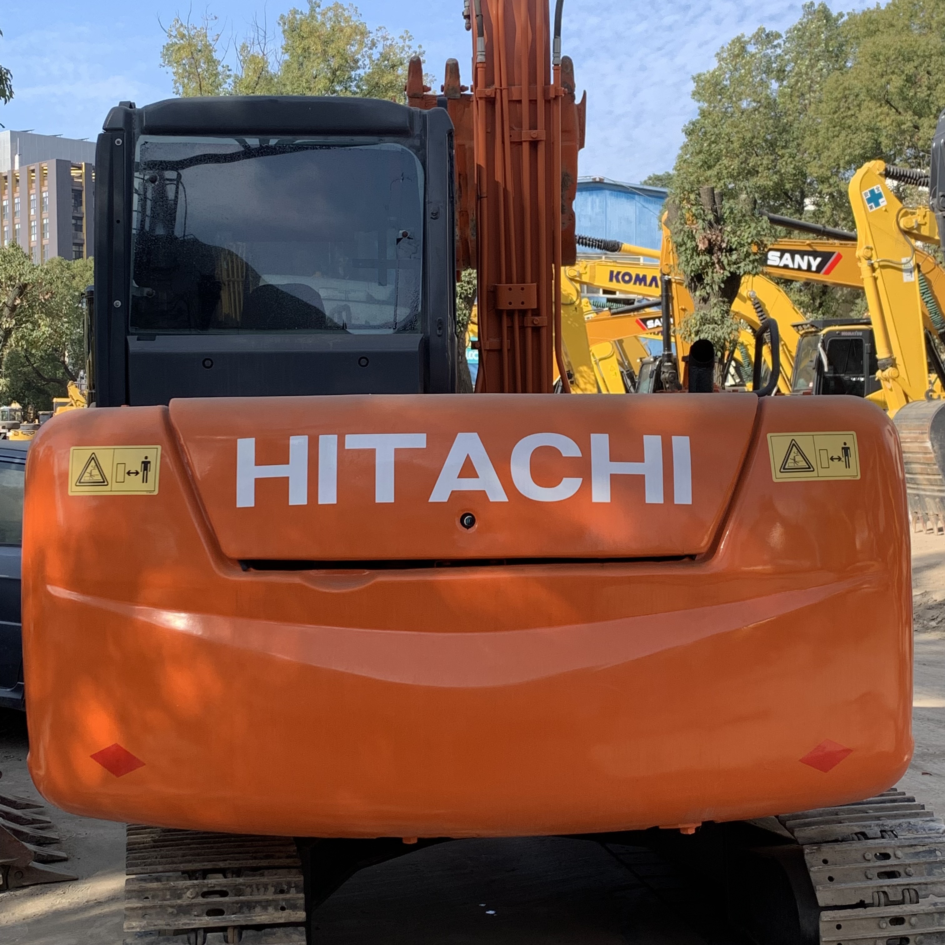 Japan 6 Ton Hitachi ZX60 Used Excavator Hydraulic Excavator Crawler Second Hand Digger