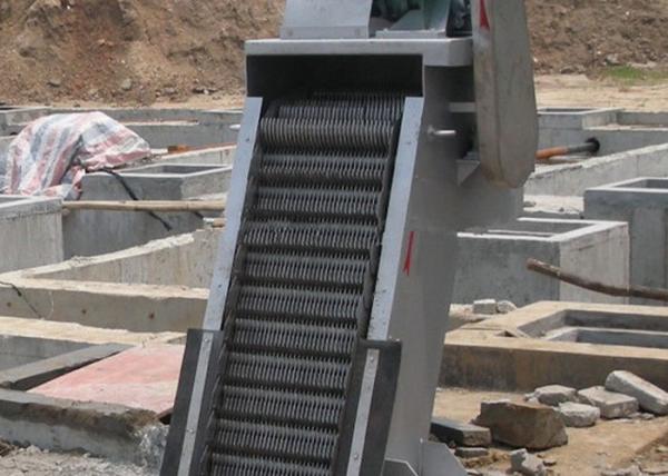 Buy cheap 2.2kw 2200mm Wide Rotary Mechanical Bar Screen In Sewage Treatment from wholesalers