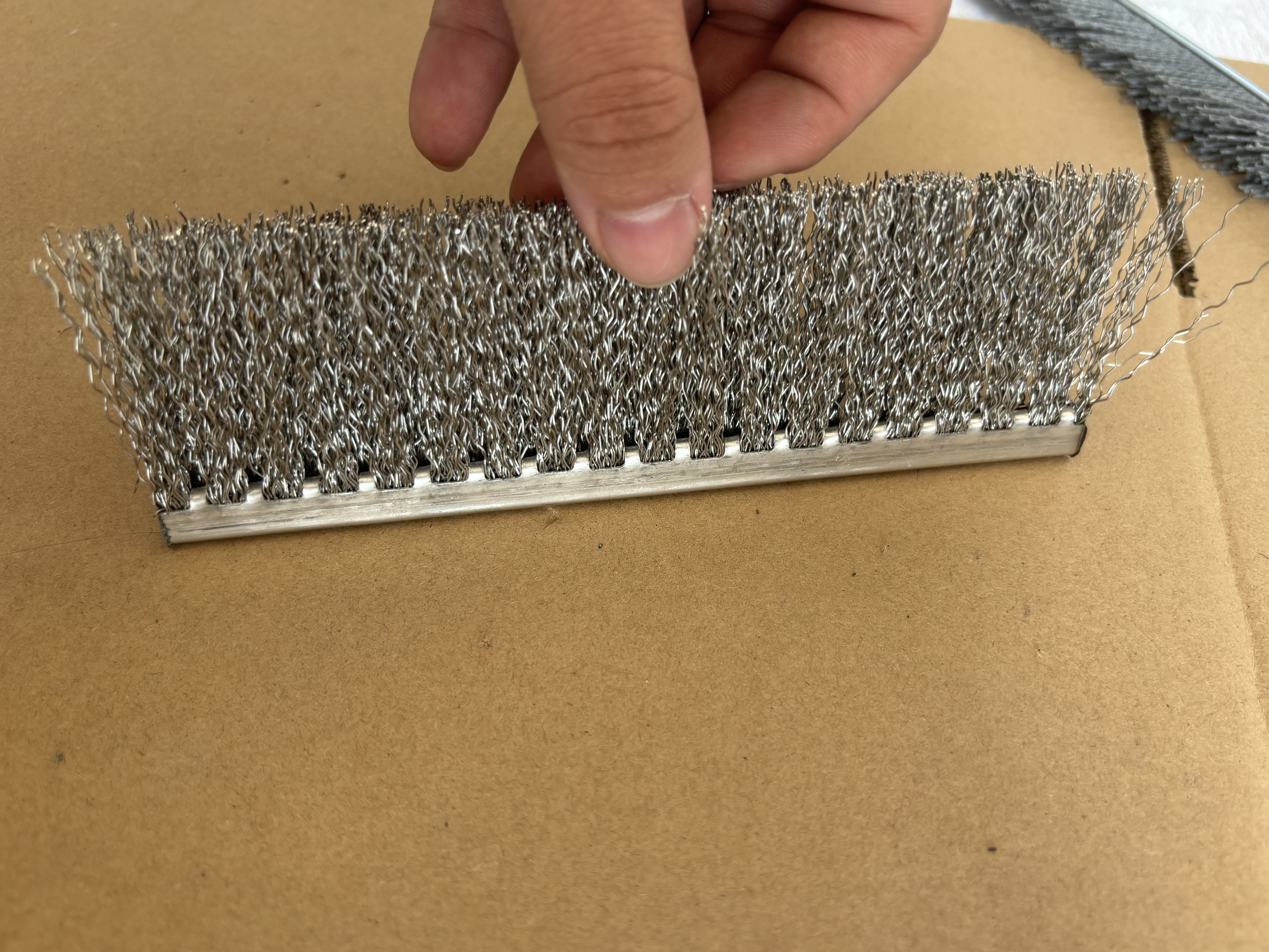 Customizable Aluminum Alloy Double Steel Strip Brush Stainless Steel Wire Brush For Polishing