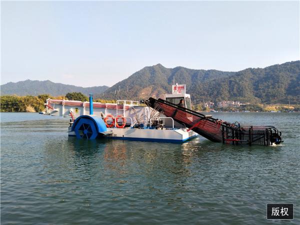 Buy cheap CCSB Steel Mini Aquatic Weed Harvester For Reed Water Hyacinth Harvesting from wholesalers