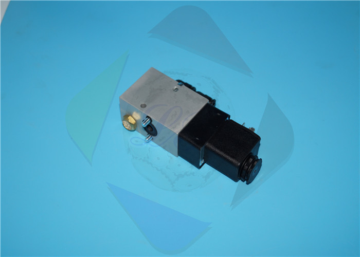 61.184.1311 HD Machines Original 4/2 - Way Valve For SM52 SM74 CD102 Offset Printing Machine