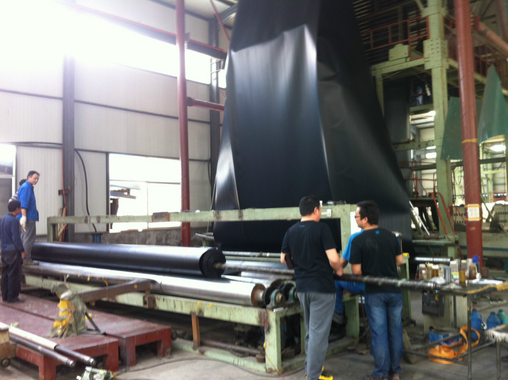 60mil HDPE Geomembrane Waterproof Black Sheet for Pond Liner and Landfills PE Material