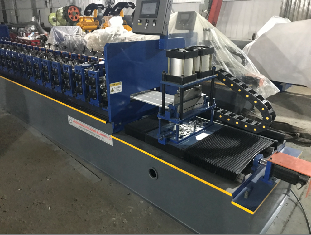 Soffit panel rolling forming machine