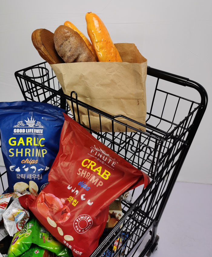 100L Customized Metal Shopping Trolley Flat Basket American Black Shopping Trolley With Cup Holder