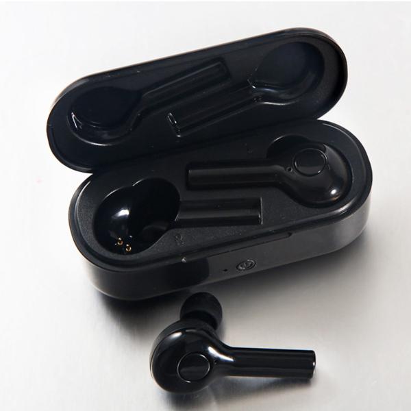 China Bluetooth 5.0 earphone translate Support 33+ Language translator earphone device  2 buyers on sale