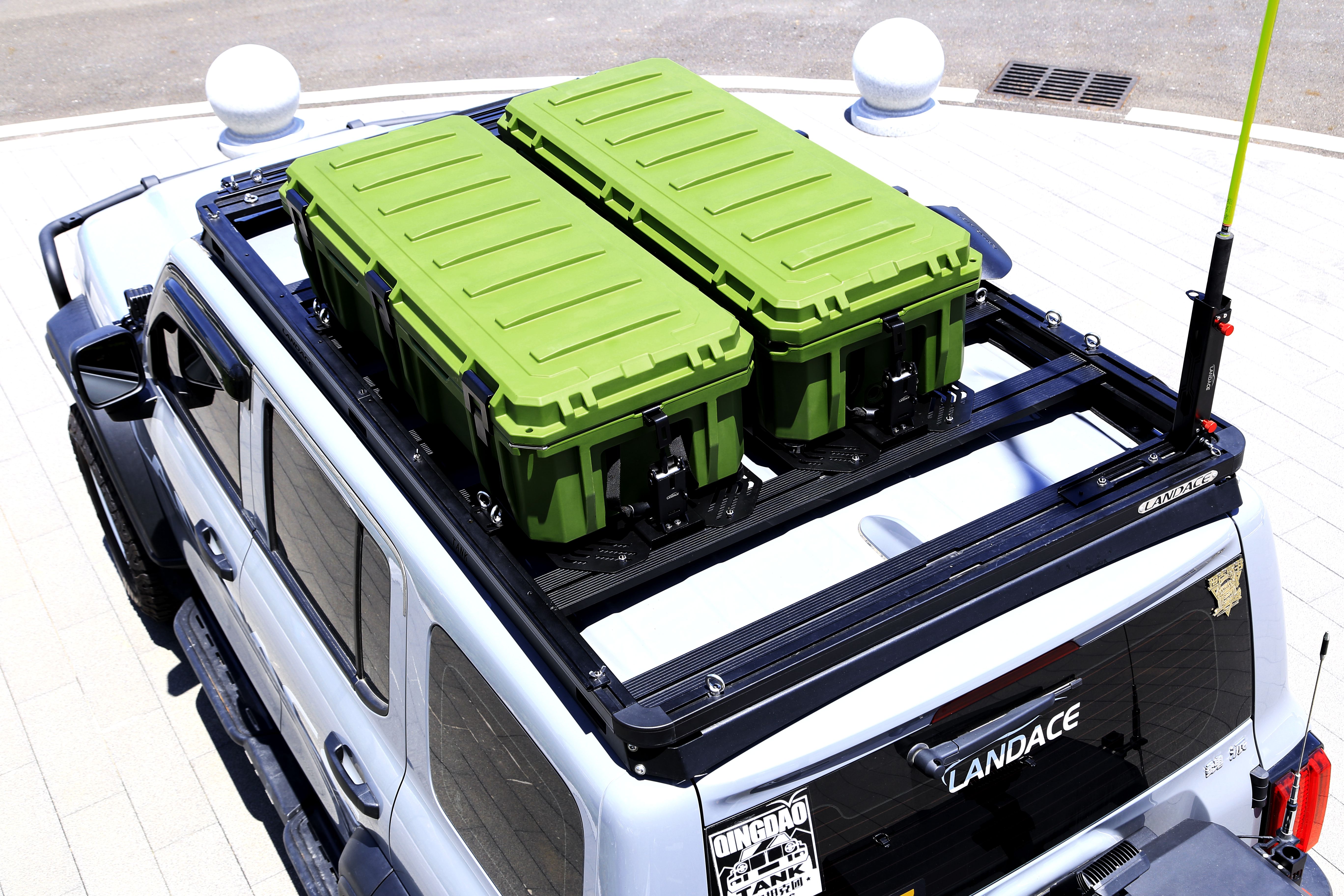 Offroad Accessories Roof Racks and Side Ladder Awning for Nissan Vehicles