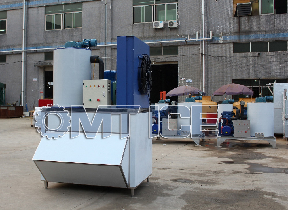 2000KG Capacity Industrial Flake Ice Machine Automatic 2Ton Dry Ice For Fishery