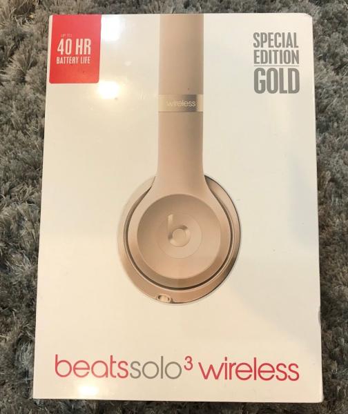 Buy cheap Beats by Dr. Dre Solo3 Wireless Headband Headphones - Gold Excellent Condition from wholesalers