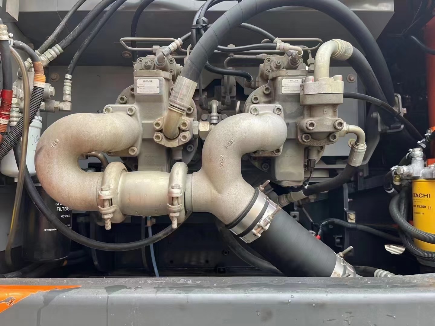 Fast Speed ZX300-5A Used Hitachi Excavator With Original Imported New Isuzu Engine