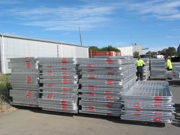 Buy cheap 16ft General Purpose Horse Cattle Sheep Yard Panels Metal Farm Gates from wholesalers