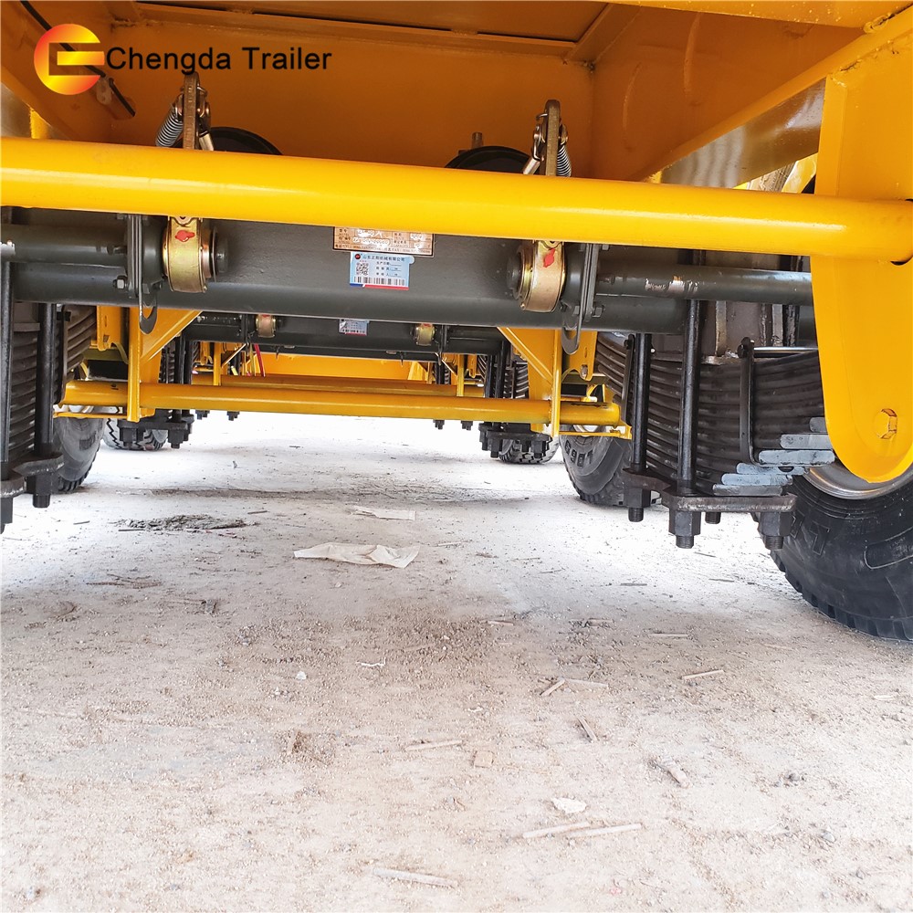 New 3 Axle Semi Truck Lowboy Trailer , 60 Ton Low Bed Trailer For Sale