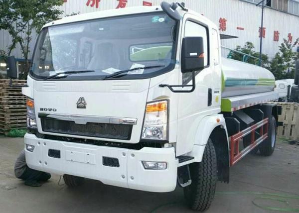 Buy cheap 6CBM Drinking Water Tanks Trucks And Trailers Food Grade Material Large Capacity from wholesalers