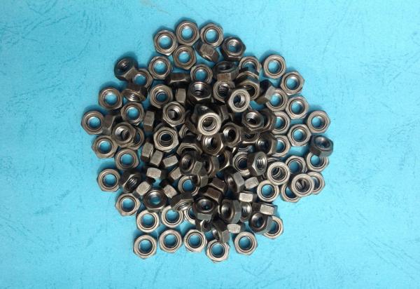Buy cheap Thread Galvanized Lock Nuts , Hexagon Head Metal Lock Nut Anti Loosening from wholesalers