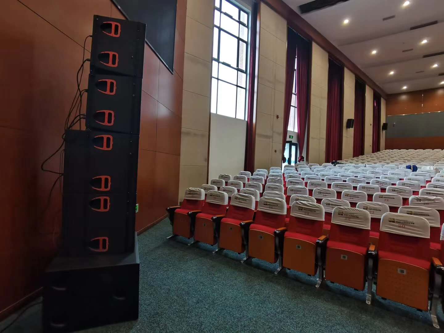 Bar 3.5KHZ 1500W 100 240 VAC Music Festival Speakers