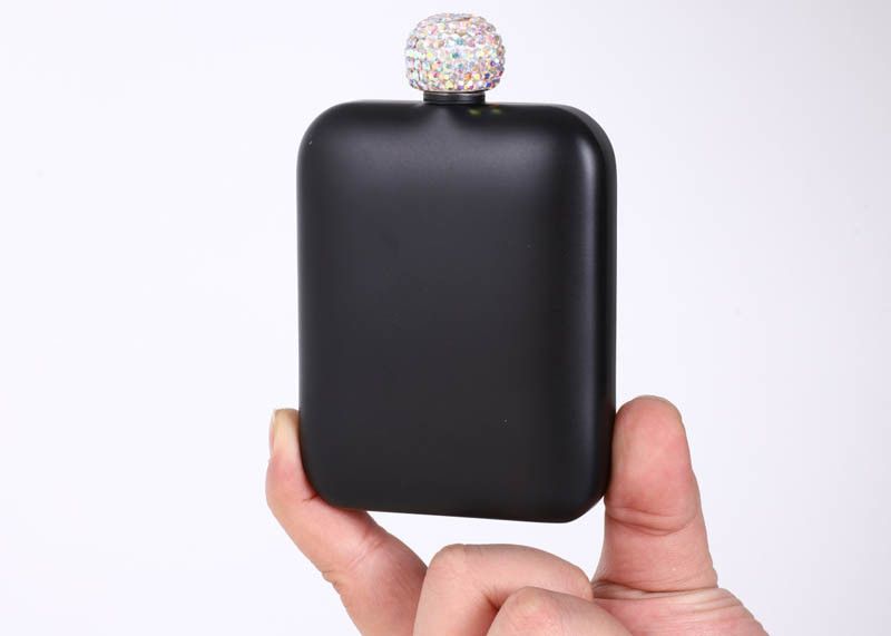 Small Kitchen Household Items Full Drill Mini Hip Flask Women'S Style