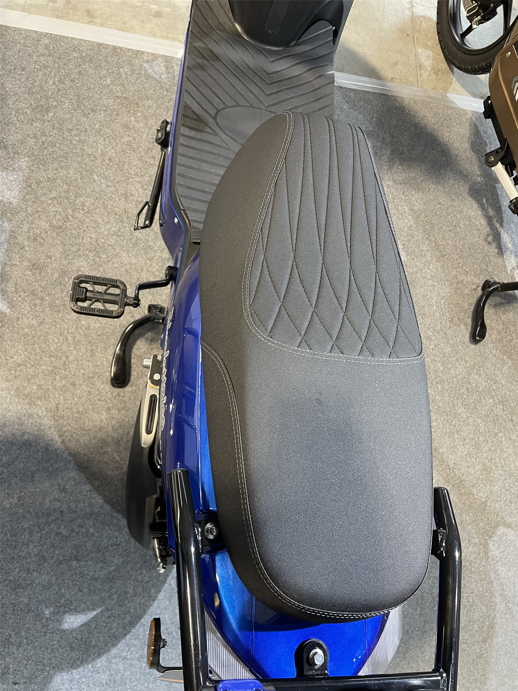48V 20Ah Lead Acid Battery Electric Pedal Moped 800W Electric Scooter Bike For Adults