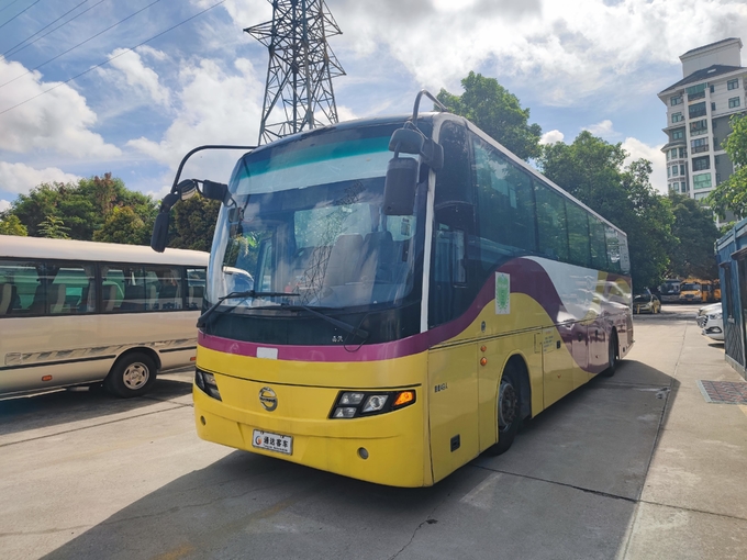 Seevo Used Tour Bus 2 Doors 49 Seats Used Left Hand Drive Buses