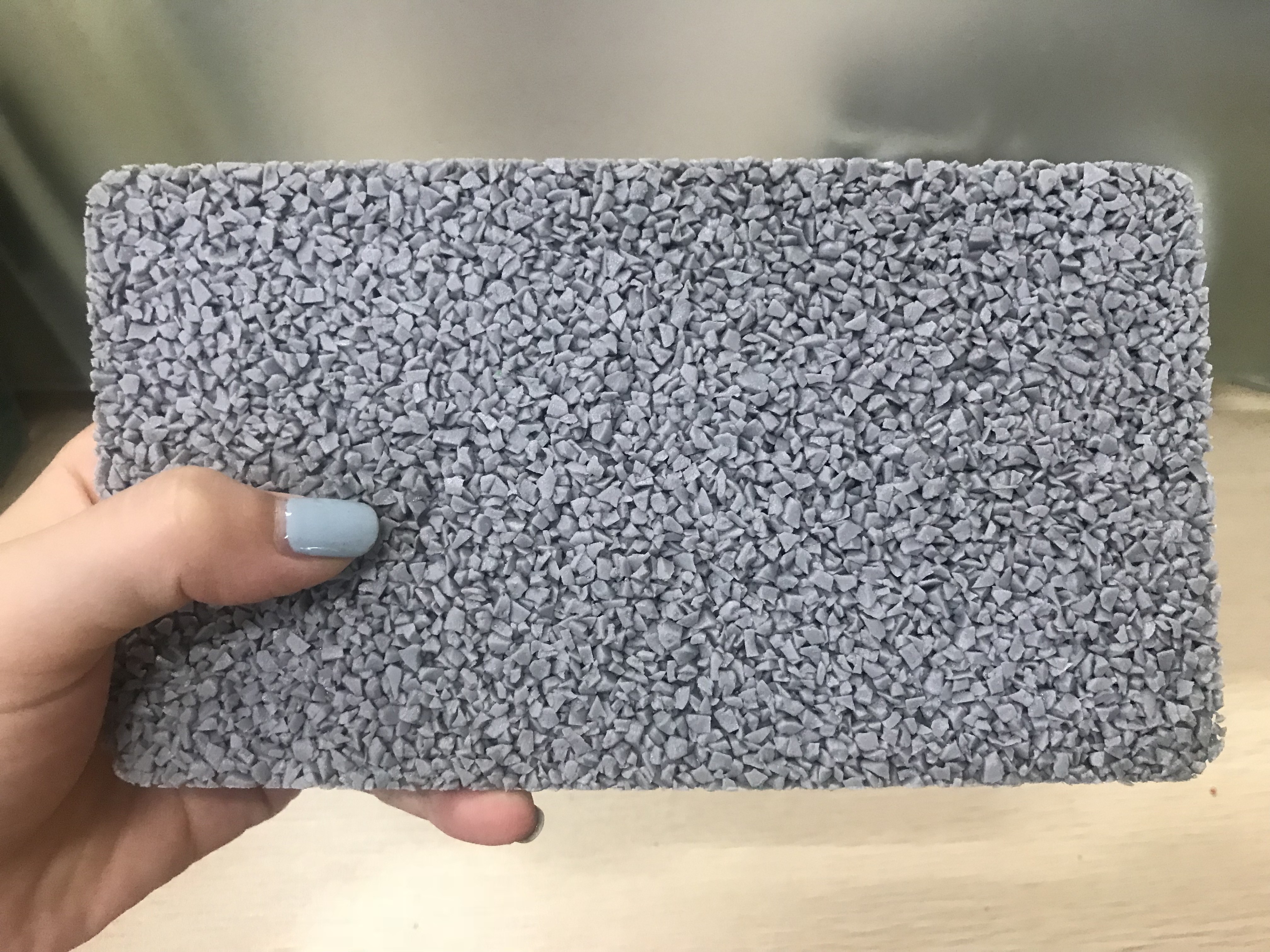 Odourless SGS IAAF Certified Permeable EPDM Rubber Granules